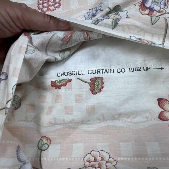 2 Vintage Croscill Floral Pillowcase Shams 30X25” Cottagecore Pink Blue USA 80s - Picture 6 of 14